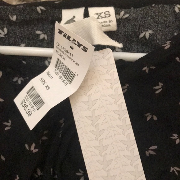 TILLYS LONG-SLEEVE TEE; NEVER WORN!! - Picture 2 of 4